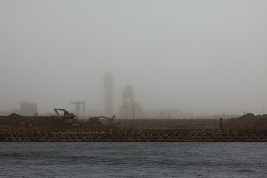 煙霧の管制塔