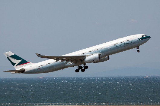 CX/CPA/キャセイ・パシフィック航空 A330-300 B-HLG