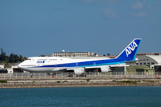 NH/ANA/全日空 B747-400D JA8960 taxiing OKA RWY36