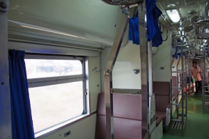 タイ国鉄車２等寝台