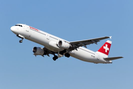 LX/SWR/スイス国際航空  A321 HB-IOM