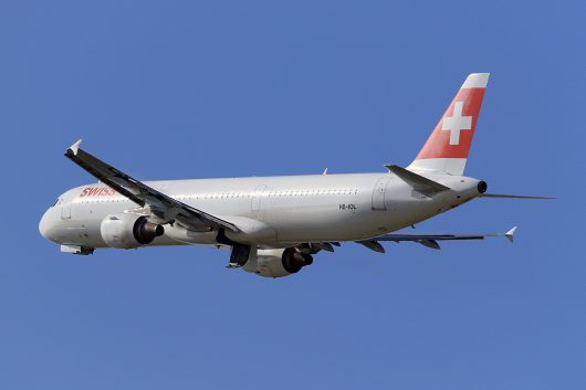 LX/SWR/スイス国際航空  A321 HB-IOL