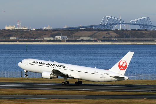 JL/JAL/日本航空  B767-300 JA8986