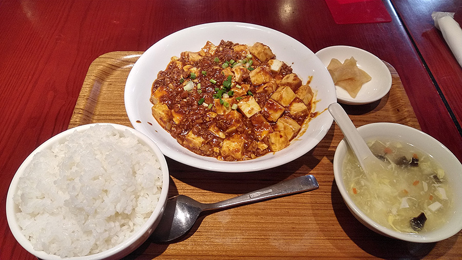 麻婆豆腐定食（８８０円）