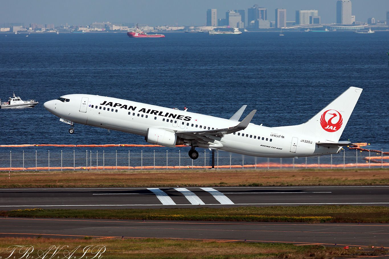 JL/JAL/日本航空 JL543 B737-800 JA320J