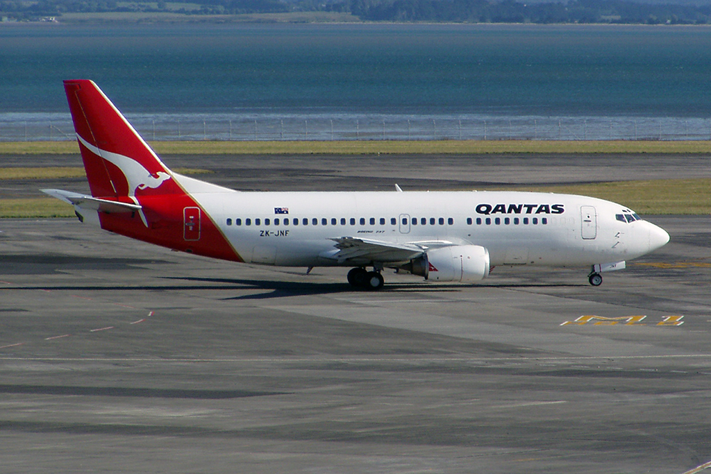 QF/OFA/カンタスオーストラリア航空（ジェットコネクト） ZK-JNF B737-300