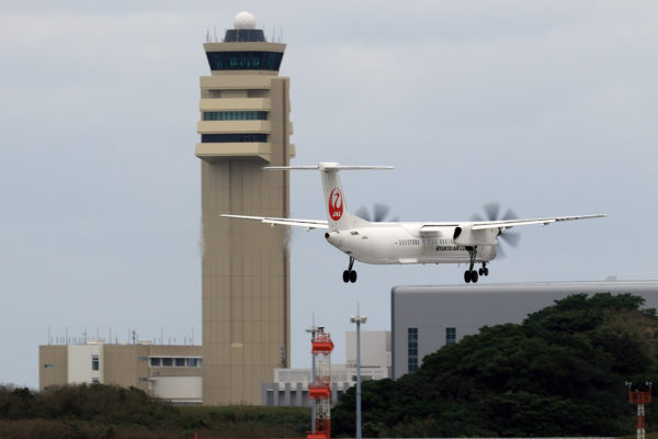 NU/JTA/日本トランスオーシャン航空（琉球エアーコミューター） NU872 DHC-8Combi JA85RC