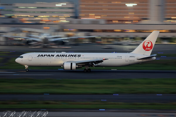 JL/JAL/日本航空 JL650 B767-300ER JA655J