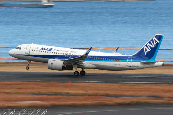 NH/ANA/全日空 NH721 A320Neo JA217A
