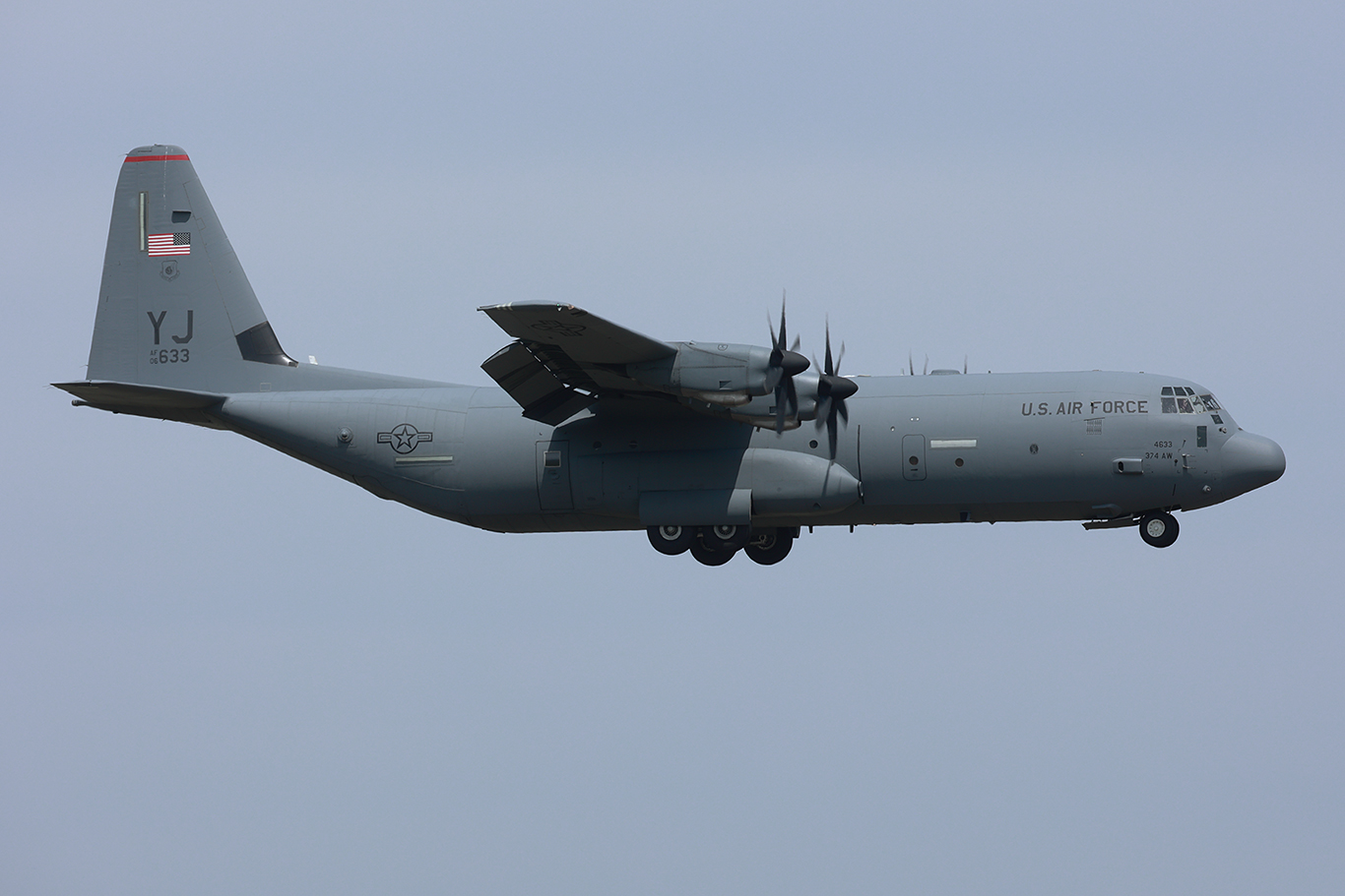 /USAF/アメリカ空軍 C-130J-30 Hercules 06-4633