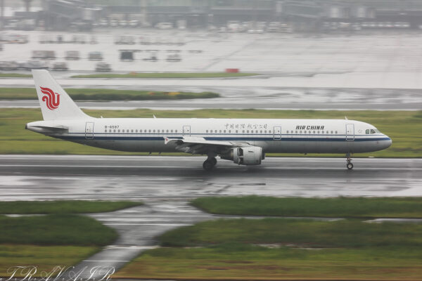 CA/CCA/中国国際航空 CA181 A321 B-6597
