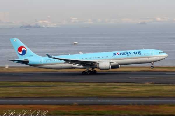 KE/KAL/大韓航空 KE2102 A330-300 HL8001
