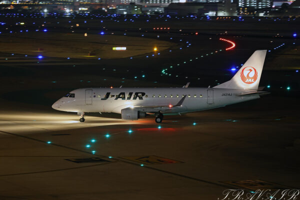 JL/JAL/日本航空  ERJ-170 JA214J