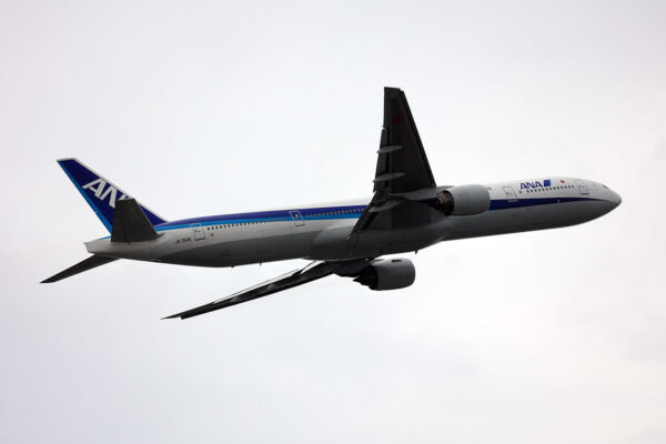 NH/ANA/全日空 NH477 B777-300 JA752A
