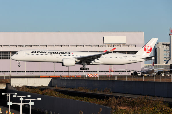 JL/JAL/日本航空 JL11 A350-1000 JA04WJ