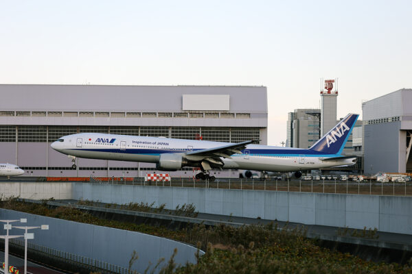 NH/ANA/全日空 NH996 B777-300 JA753A