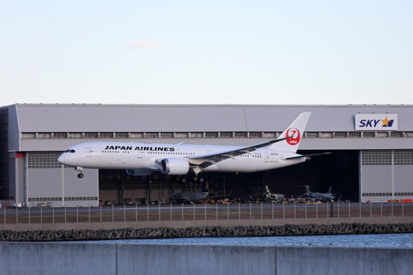 JL/JAL/日本航空 JL73 B787-9 JA876J