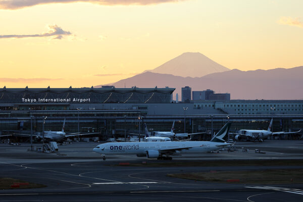 CX/CPA/キャセイパシフィック航空 CX549 B777-300ER B-KQM