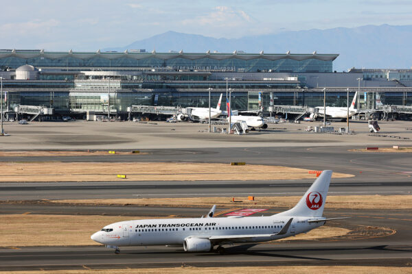 NU/JTA/日本トランスオーシャン航空  B737-800 JA03RK