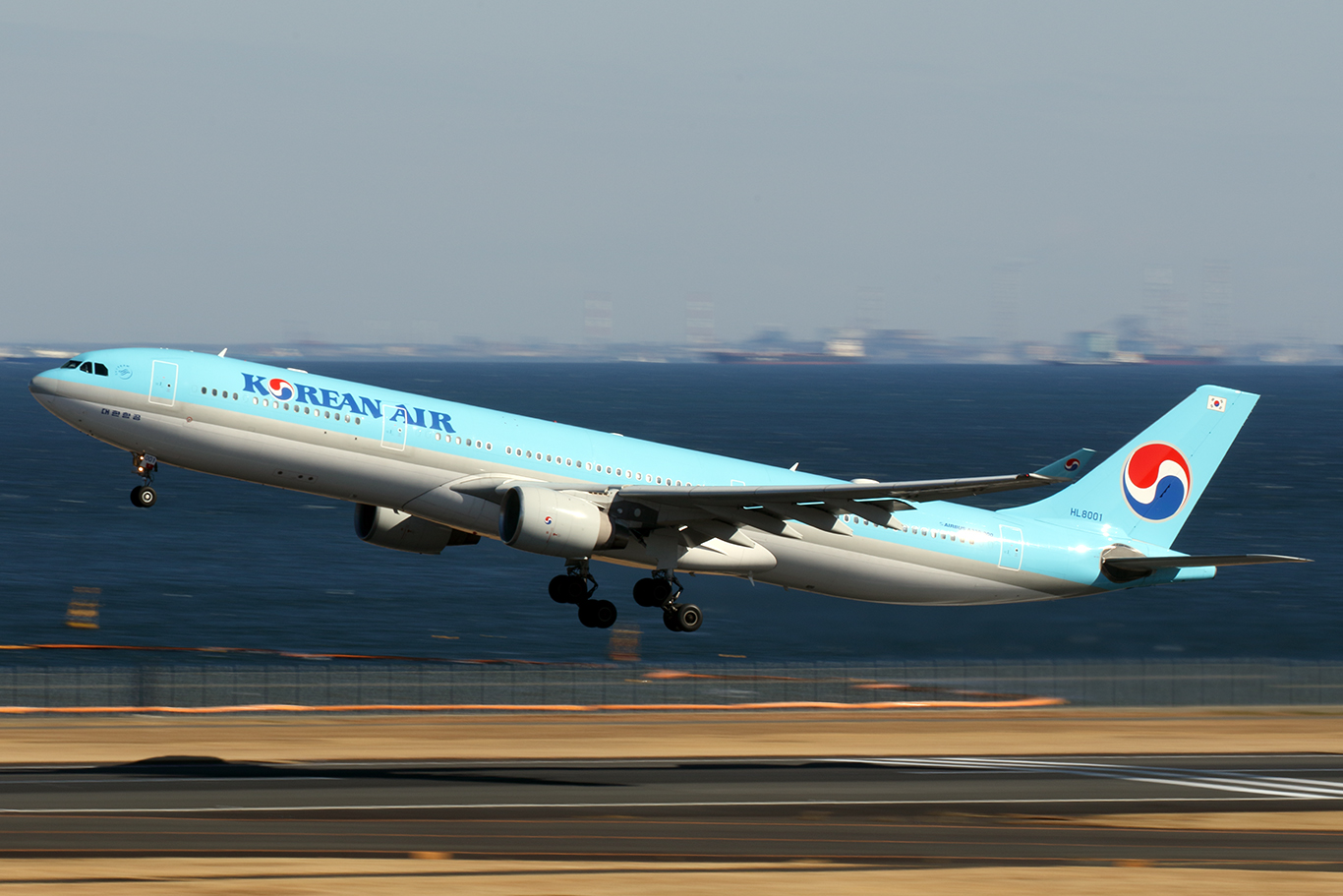 KE/KAL/大韓航空 A330-300 HL8001