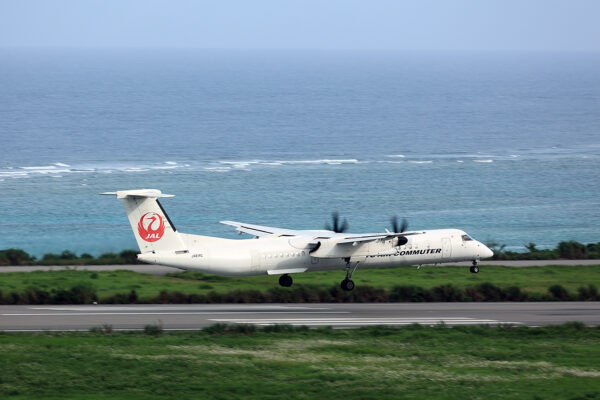 NU/RAC/琉球エアーコミューター NU746 Dash-8 Combi JA81RC