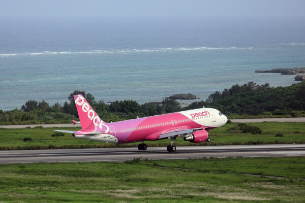 MM/APJ/ピーチアビエーション MM235 A320 JA825P