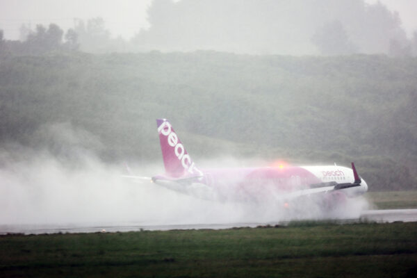 MM/APJ/ピーチアビエーション MM233 A320 JA205P