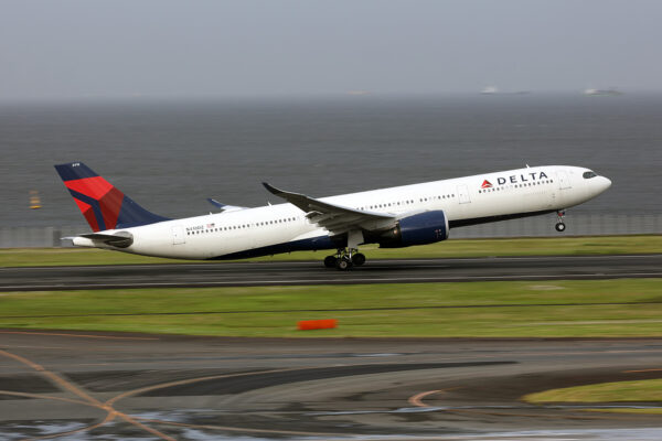 DL/DAL/デルタ航空 DL161 A330-900 N410DZ