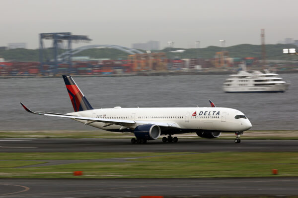 DL/DAL/デルタ航空 DL294 A350-900 N520DN
