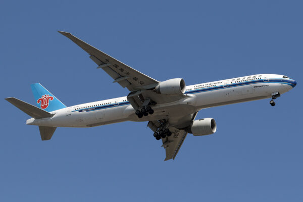 CZ/CSN/中国南方航空 CZ385 B77-300ER B-7183