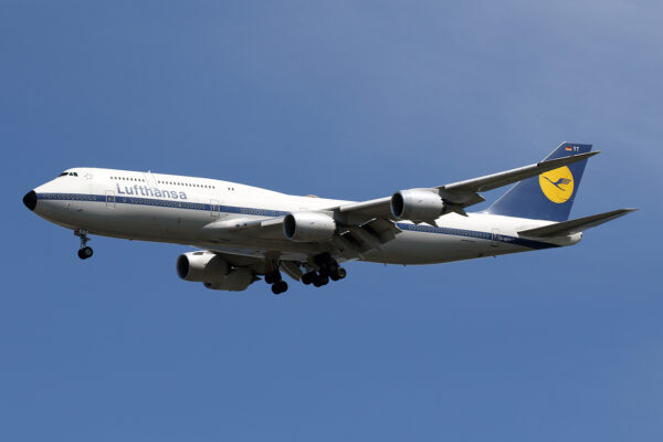 LH/DLH/ルフトハンザ・ドイツ航空 LH716 B747-8 D-ABYT