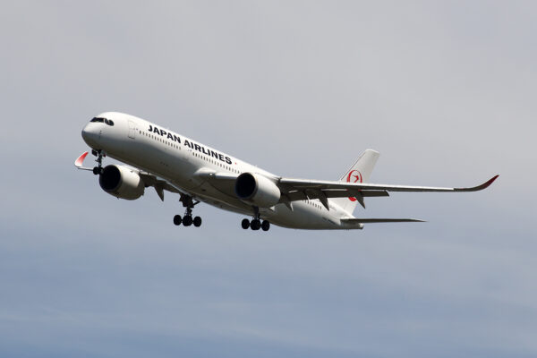 JL/JAL/日本航空 JL304 A350-900 JA04XJ