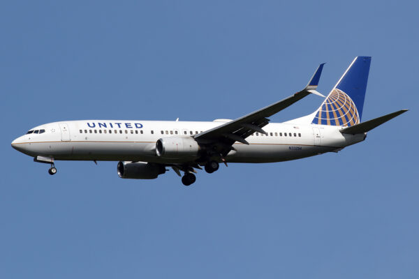 UA/UAL/ユナイテッド航空 UA838 B737-800 N33294