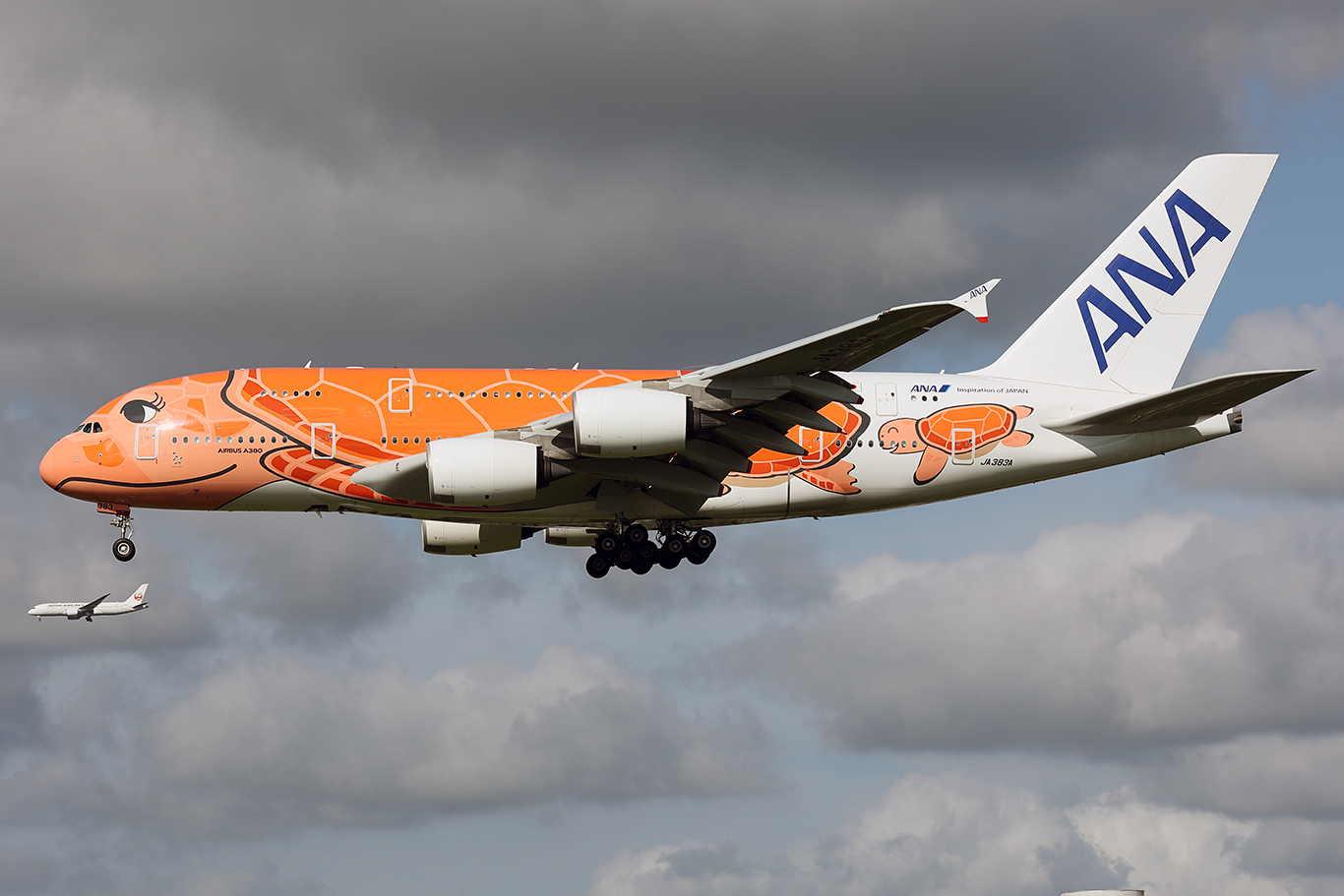 NH/ANA/全日空 NH183 A380 JA383A