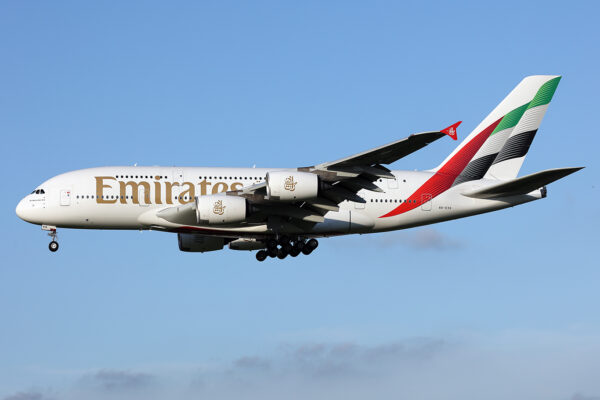EK/UAE/エミレーツ航空 EK318 A380 A6-EVG