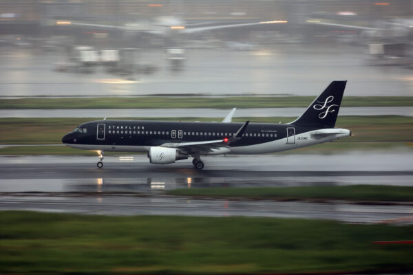 7G/SFJ/スターフライヤー 7G85 A320 JA20MC
