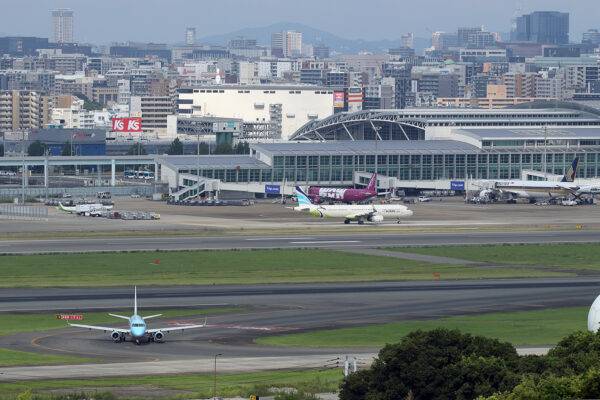 JH/FDA/フジドリームエアラインズ JH301 Embraer E170 JA02FJ