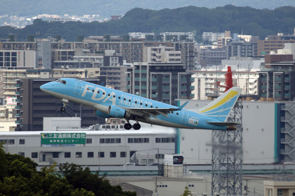 JH/FDA/フジドリームエアラインズ JH142 Embraer E170 JA02FJ