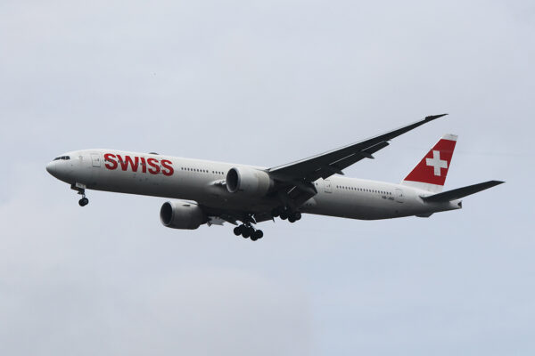 LX/SWR/スイス国際航空 B777-300ER HB-JNG