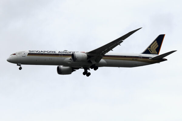 SQ/SIA/シンガポール航空  B787-10 9V-SCD