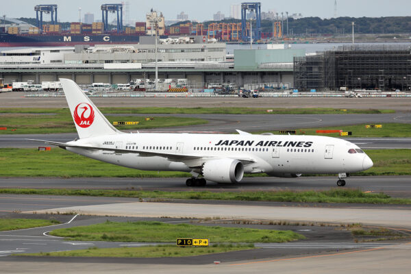 JL/JAL/日本航空 JL20 B787-8 JA835J