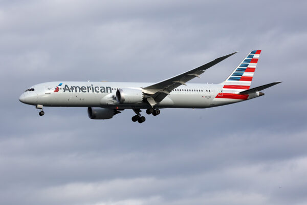 AA/AAL/アメリカン航空  B787-9 N831AA