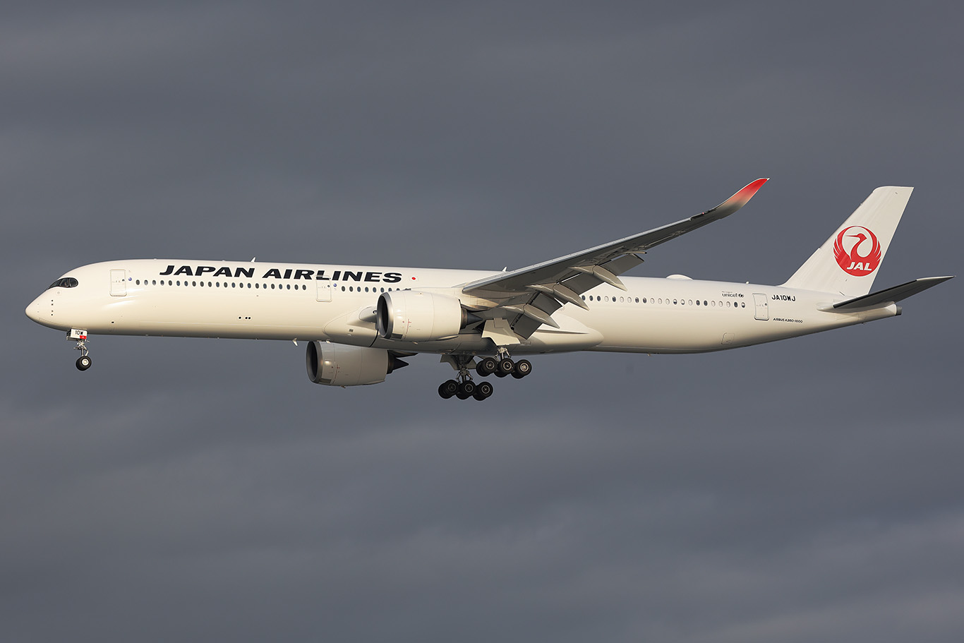 JL/JAL/日本航空 A350-1000 JA10WJ