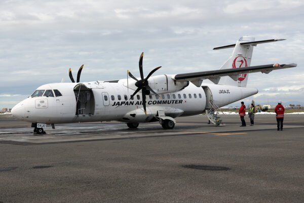3X/JAC/日本エアコミューター JL2817 ATR42-600 JA04JC