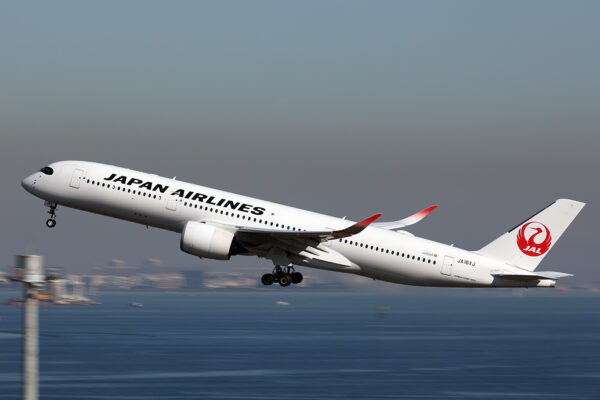 JL/JAL/日本航空 JL513 A350-900 JA16XJ