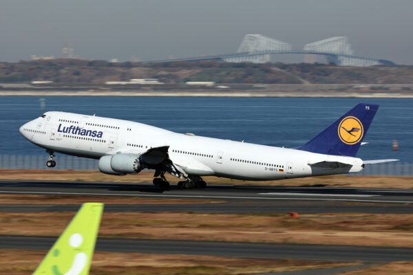 LH/DLH/ルフトハンザ・ドイツ航空 LH717 B747-8 D-ABYS