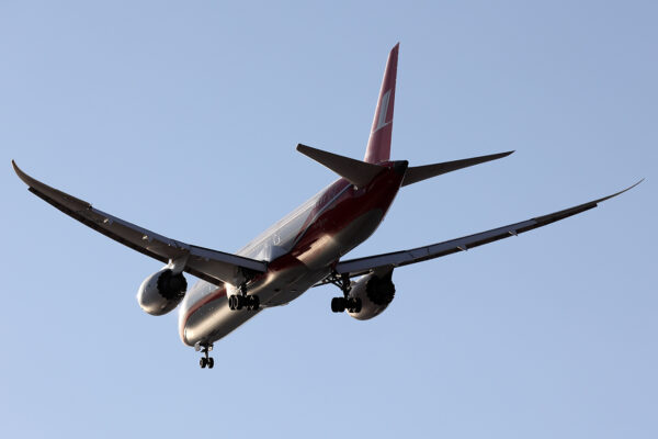 FM/CSH/上海航空 FM895 B787-8 B-1113