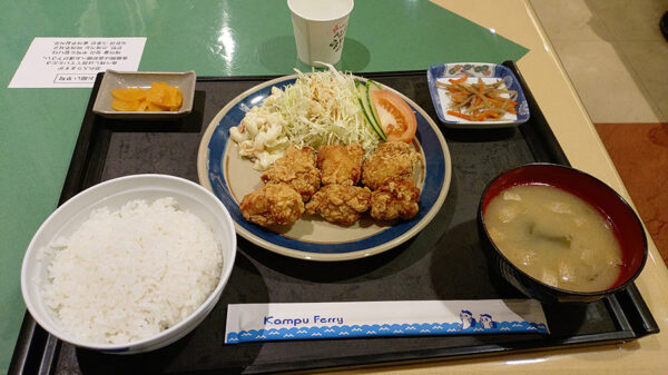 唐揚げ定食1200円